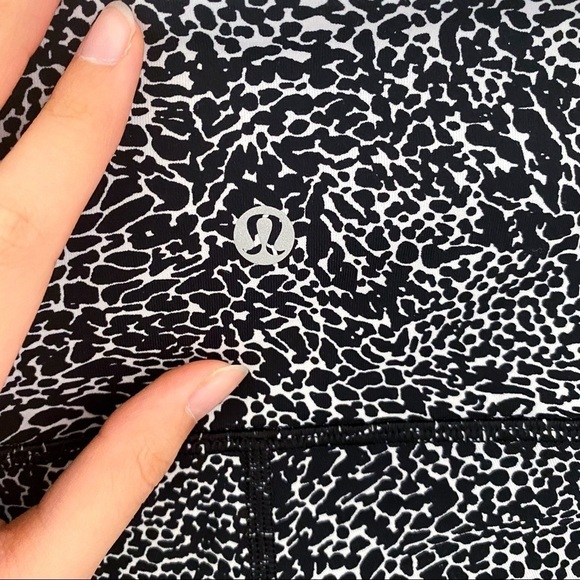 Lululemon Wunder Under HR Tight 2 - Picture 10 of 13